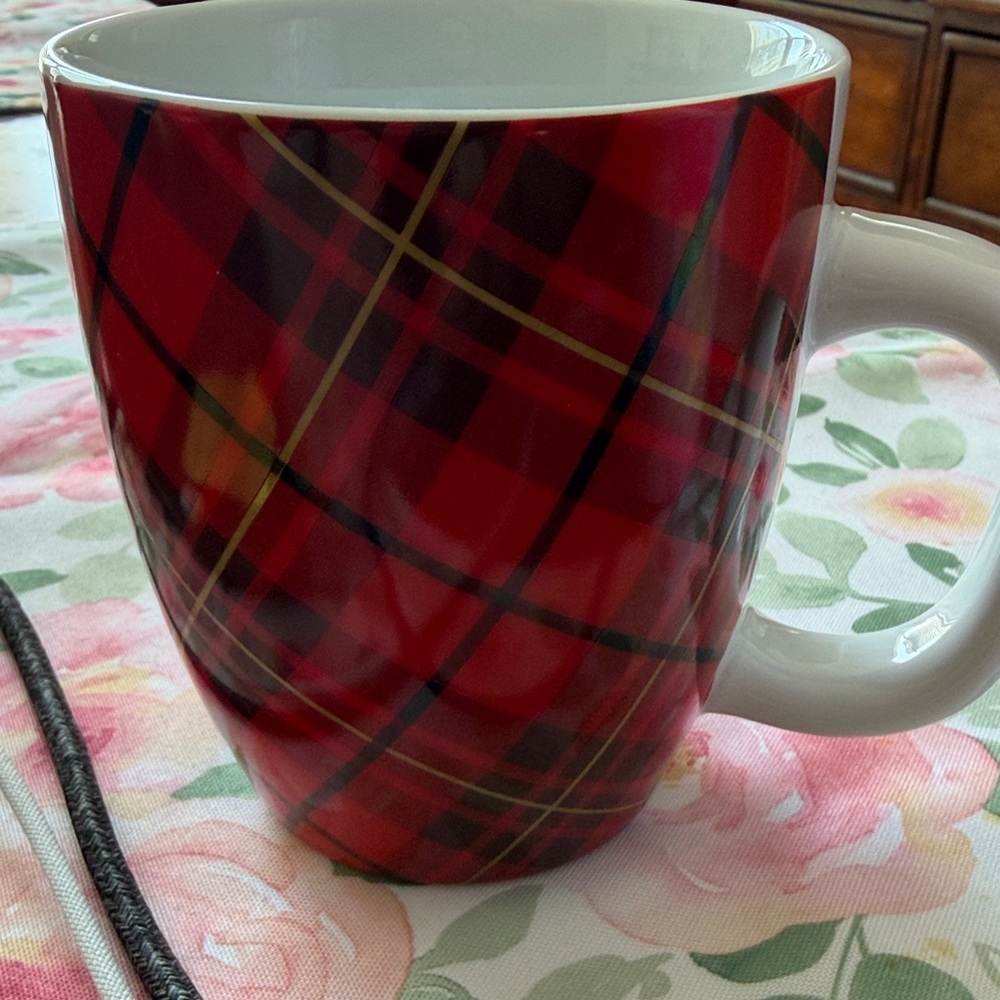 Hallmark Elegant Red Ceramic Plaid Mug